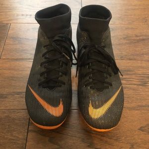 Size 7 Nike Mercurial Soccer Cleats